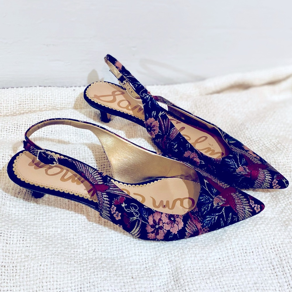 Sam Edelman low pointed toe pumps